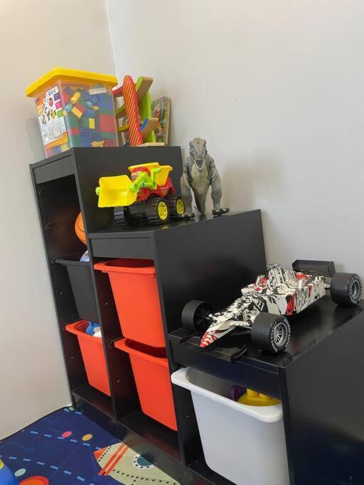 Kids Friendly Seri Austin Jb Apartment