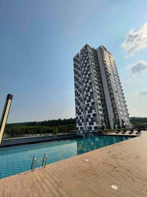 Apartment Kids Friendly Seri Austin Jb Johor Bahru