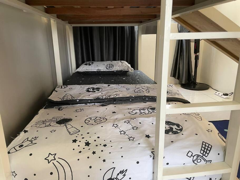 Kids Friendly Seri Austin Jb