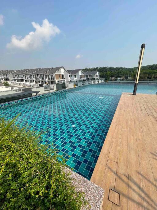 Kids Friendly Seri Austin Jb Apartment